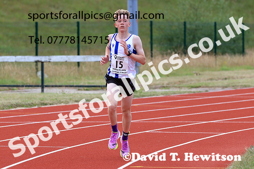 The 2025 Sunderland Junior 2 mile, Silksworth, Sunderland. Photo: David T. Hewitson/Sports for All Pics